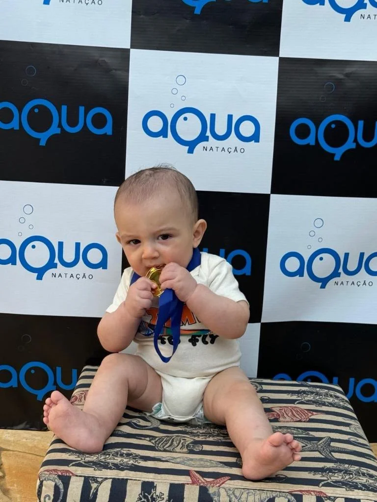Bebê com Medalha